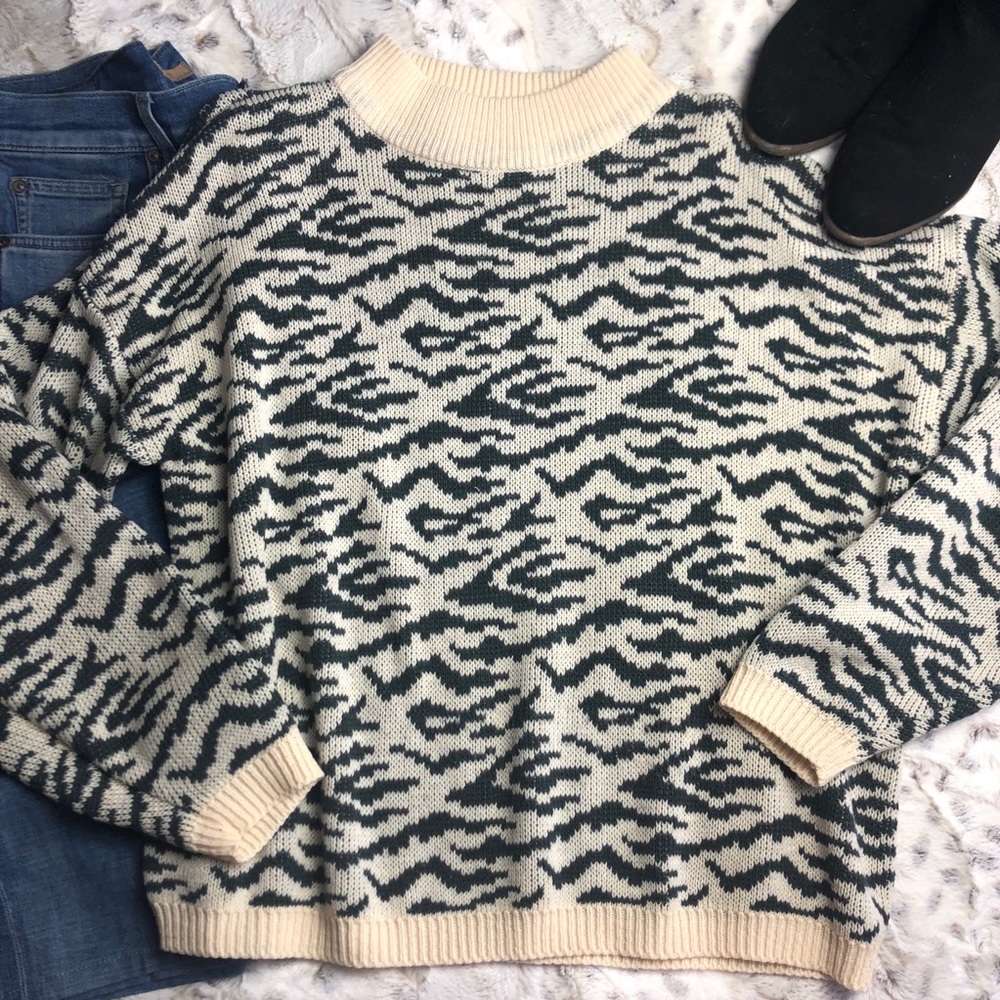 Vintage Extra Energy Zebra Print Sweater Size M